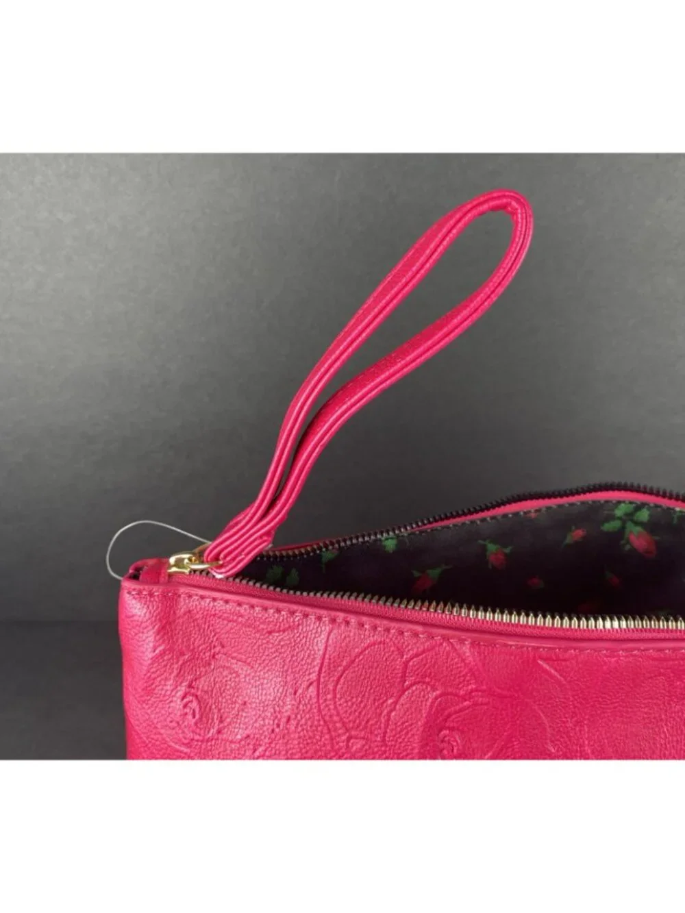 Betsey Johnson NY Large Pink Rose Purse Wristlet Bag NWOT - Picture 15 of 15
